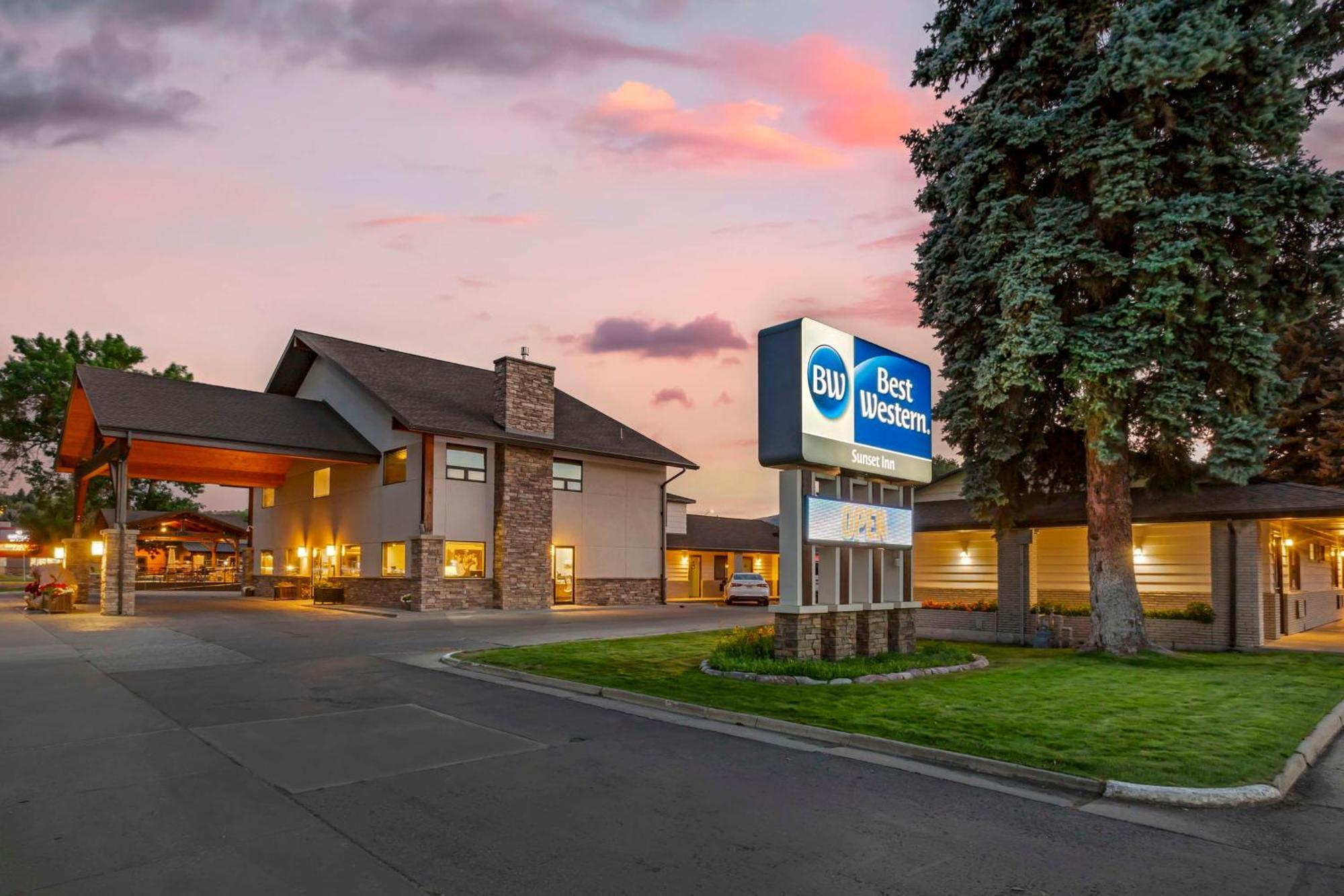 Best Western Sunset Inn Коуди Екстериор снимка
