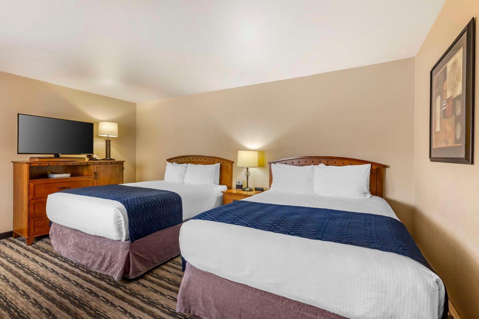 Best Western Sunset Inn Коуди Екстериор снимка