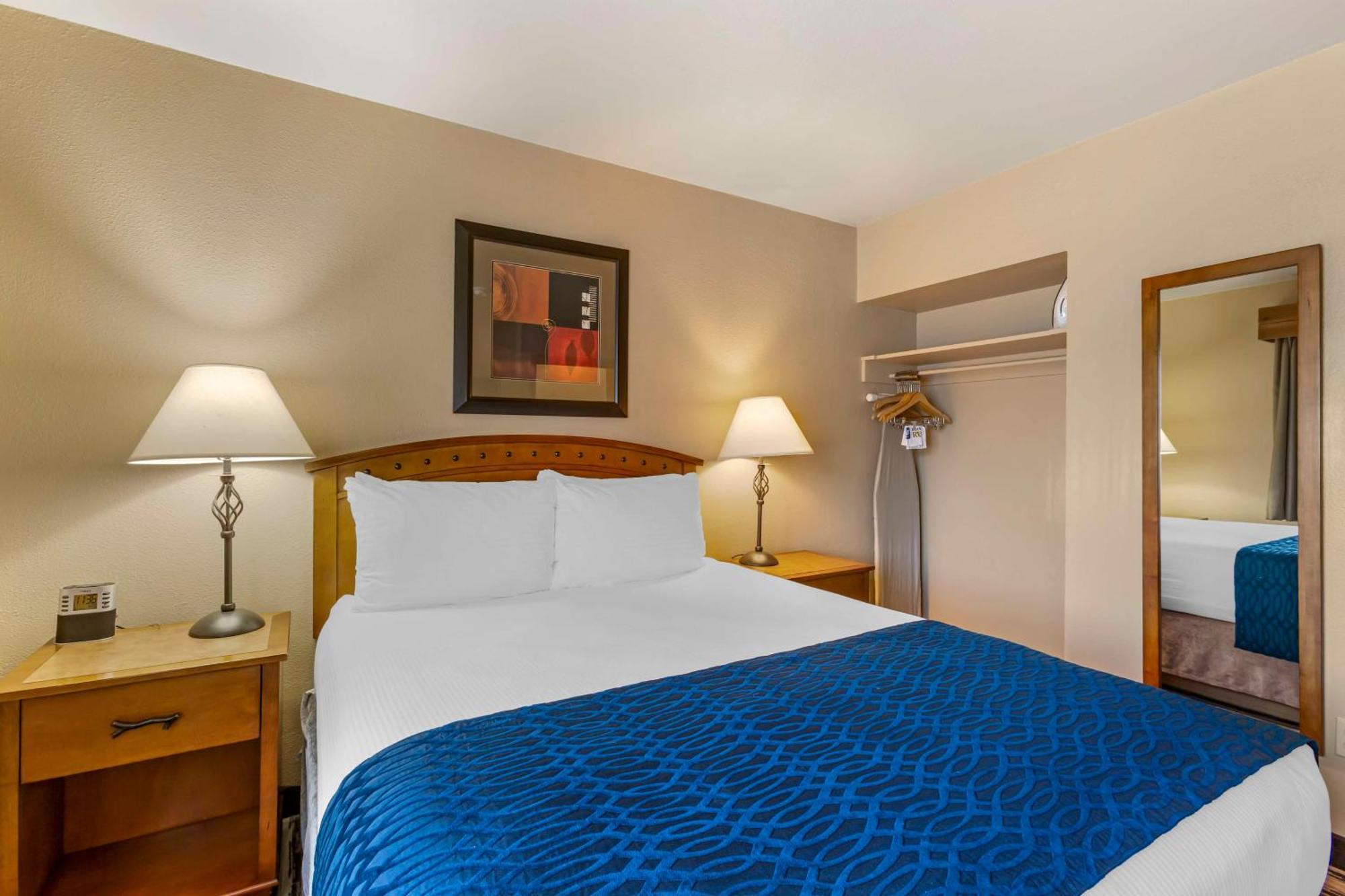 Best Western Sunset Inn Коуди Екстериор снимка