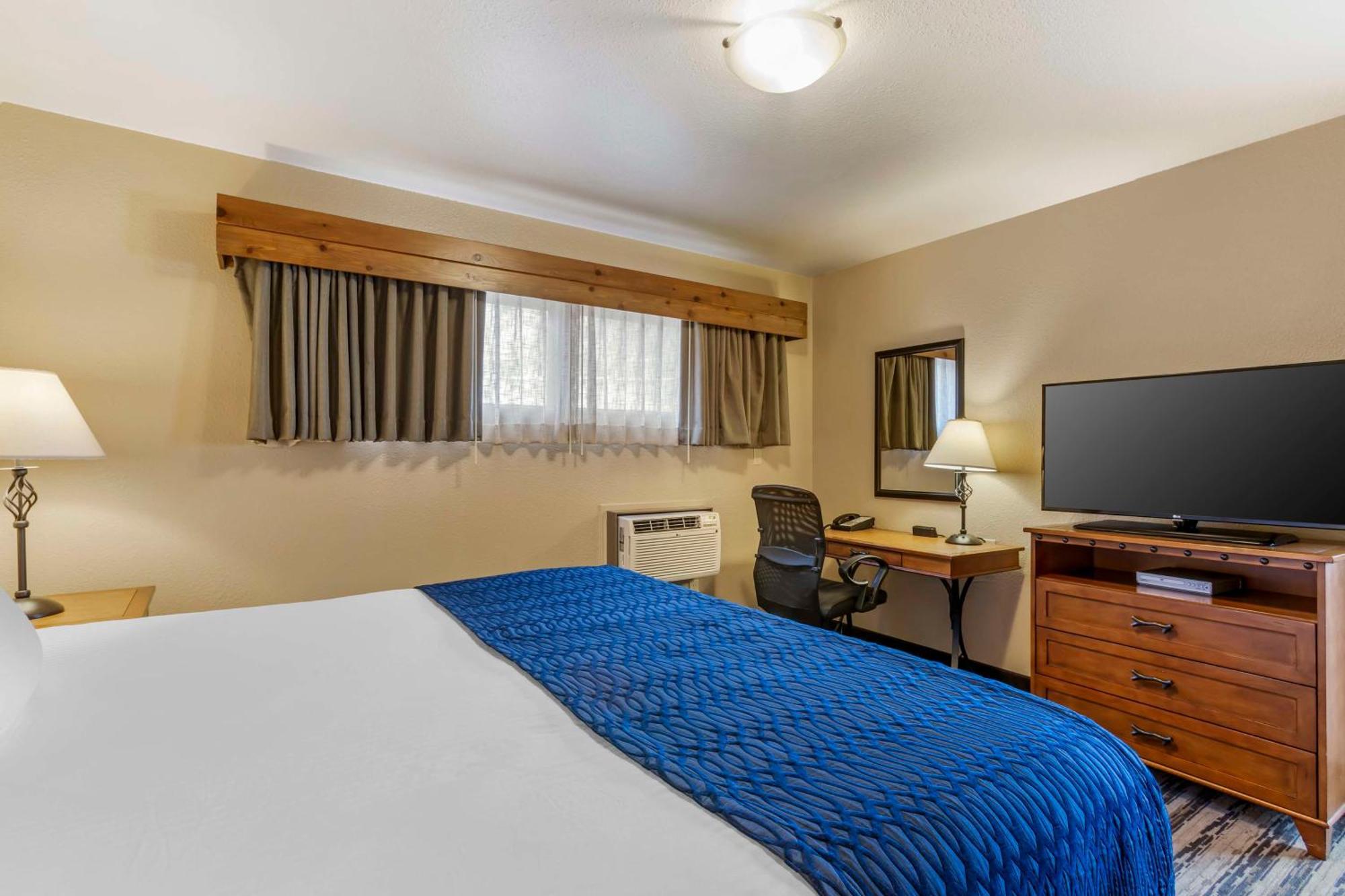 Best Western Sunset Inn Коуди Екстериор снимка